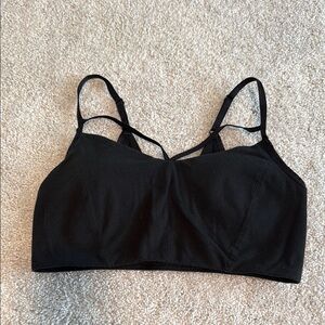 Victoria’s Secret Women's Strappy Sports Bra With Adjustable Straps Size Large